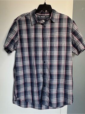 The North Face Men’s Short-Sleeve Plaid Button-Up Shirt - Navy/White/Red- large